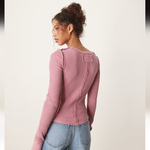 ❣️NWOT RARE Free People We The Free Forget Me Not Long Sleeve Thermal, Size XS🌙 - Picture 4 of 11